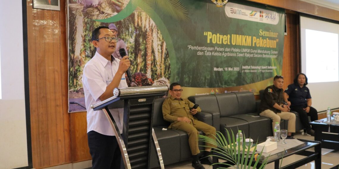 Seminar Potret UMKM Pekebun, Kolaborasi BPDPKS – Institut Teknologi Sawit Indonesia “Kolaborasikan Lima Elemen Kembangkan Industri Kelapa Sawit”