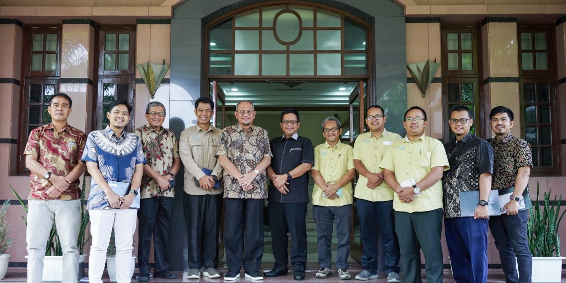 Kunjungan Kerja Institut Teknologi Sawit Indonesia ke Regional I PT. Perkebunan Nusantara IV