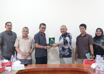 Rektor Institut Teknologi Sawit Indonesia Terima Kunjungan Audiensi Silaturahmi Yayasan Universitas Islam Sumatera Utara